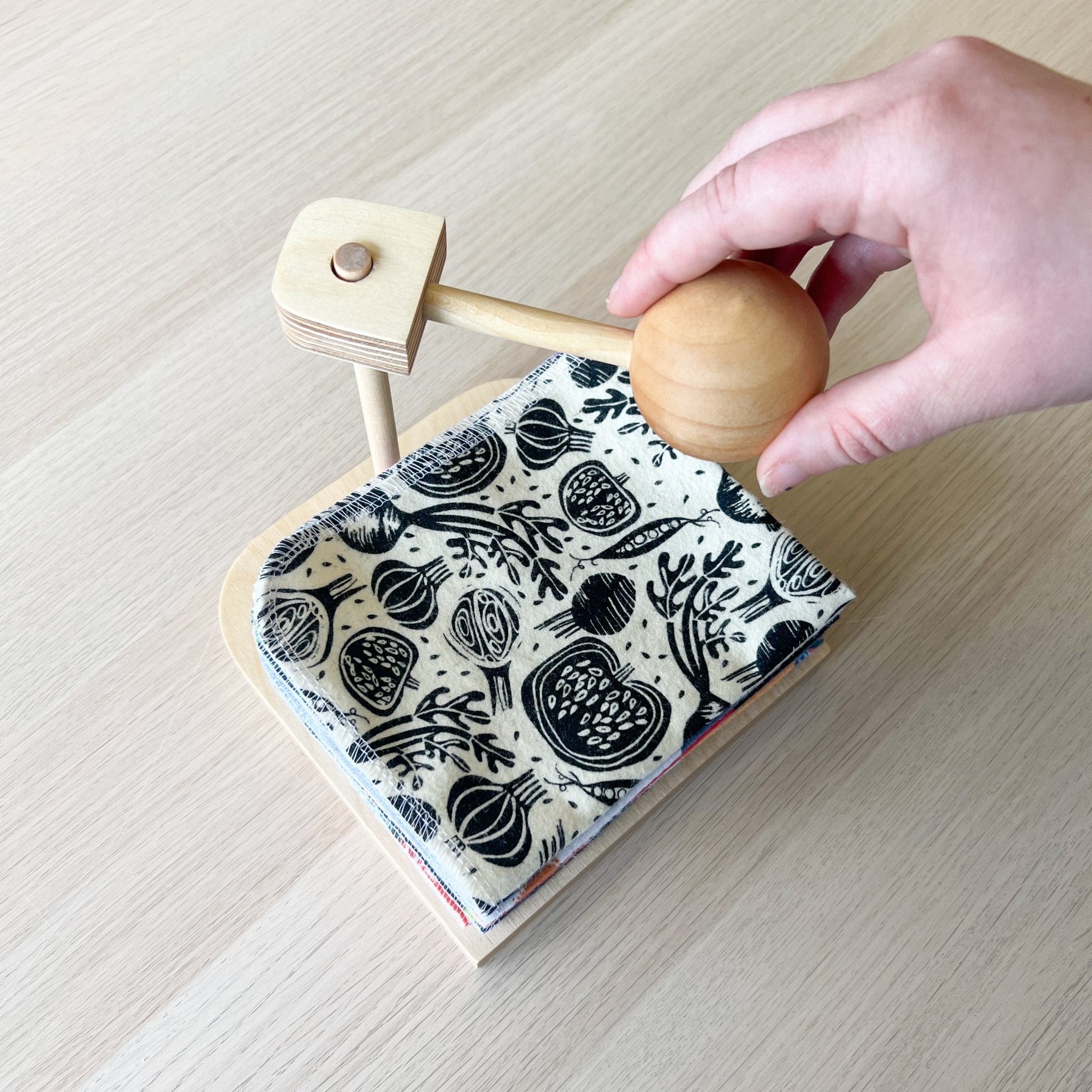 UNpaper® Caddy - Marley's Monsters