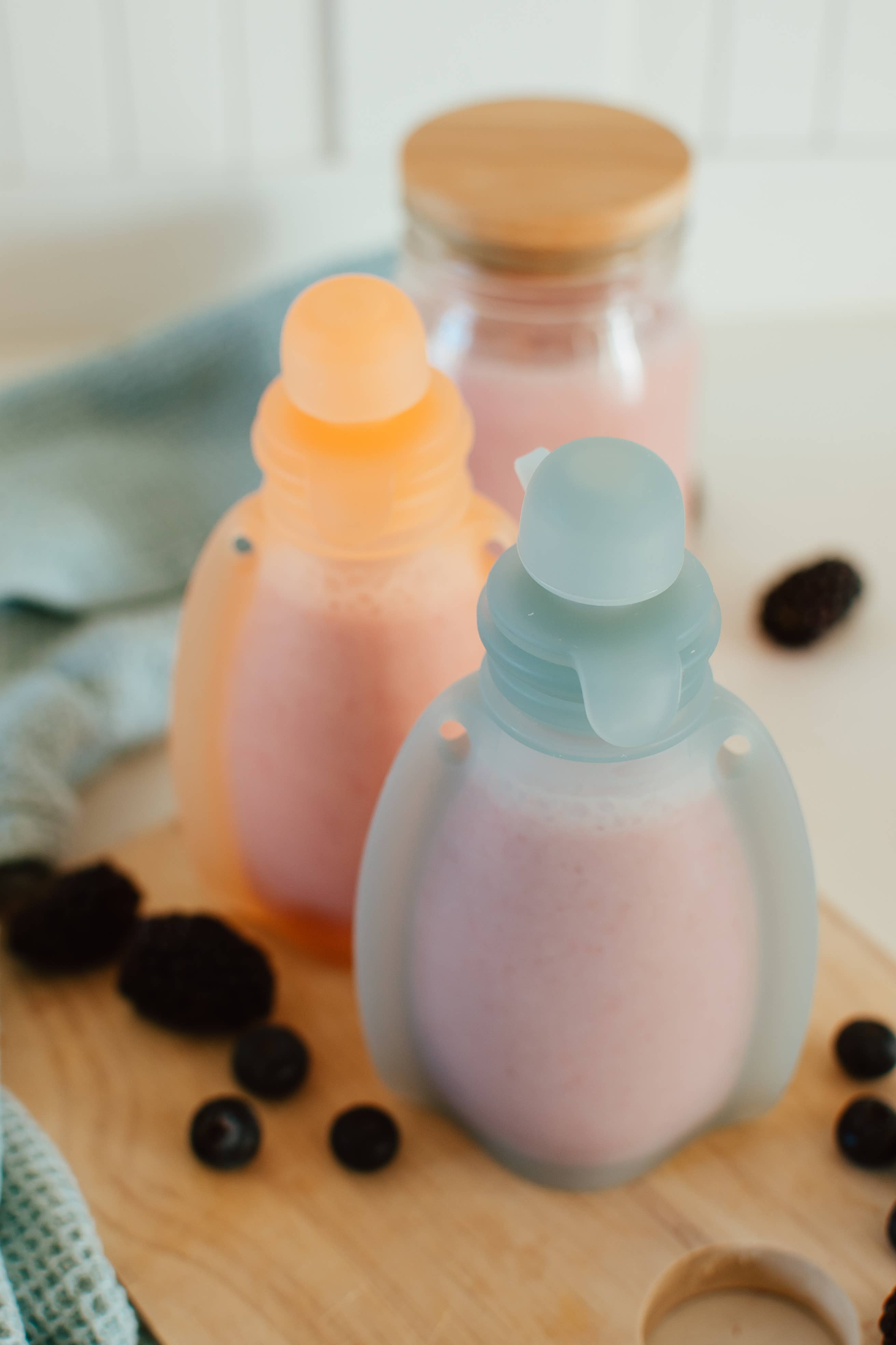 Reusable Baby Food Pouch: Silicone