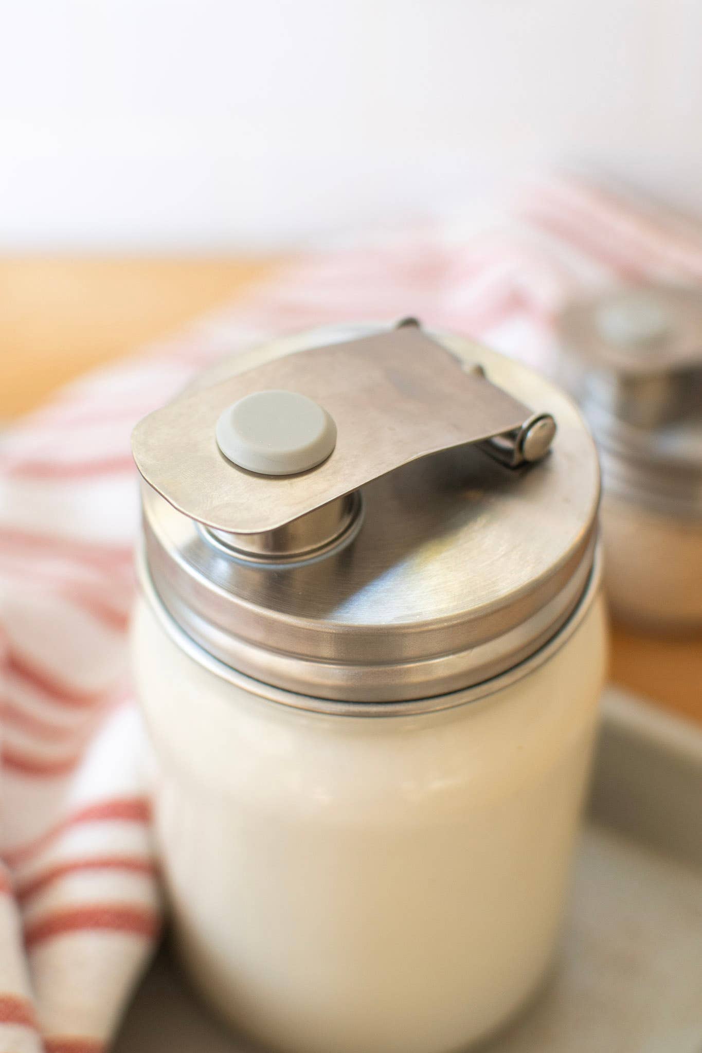 Pourable Jar Lid: Wide Mouth Stainless Steel