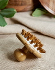 Stimulating Scalp Massager: Bamboo
