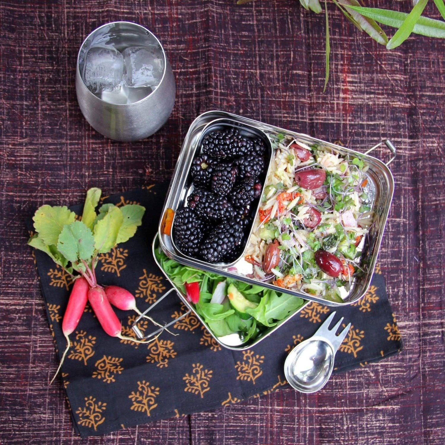 Stainless Steel Lunchbox: Classic or Giant