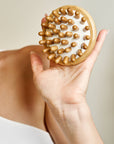 Stimulating Scalp Massager: Bamboo