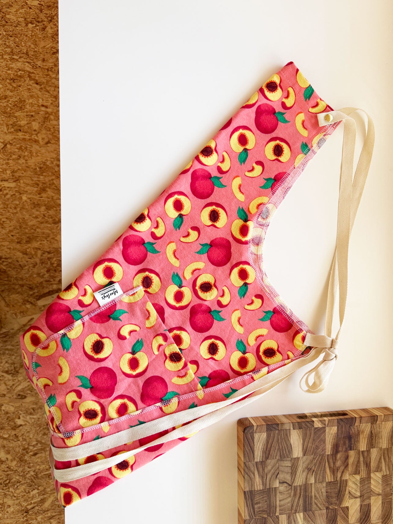 Adjustable Apron: Spring Fruits