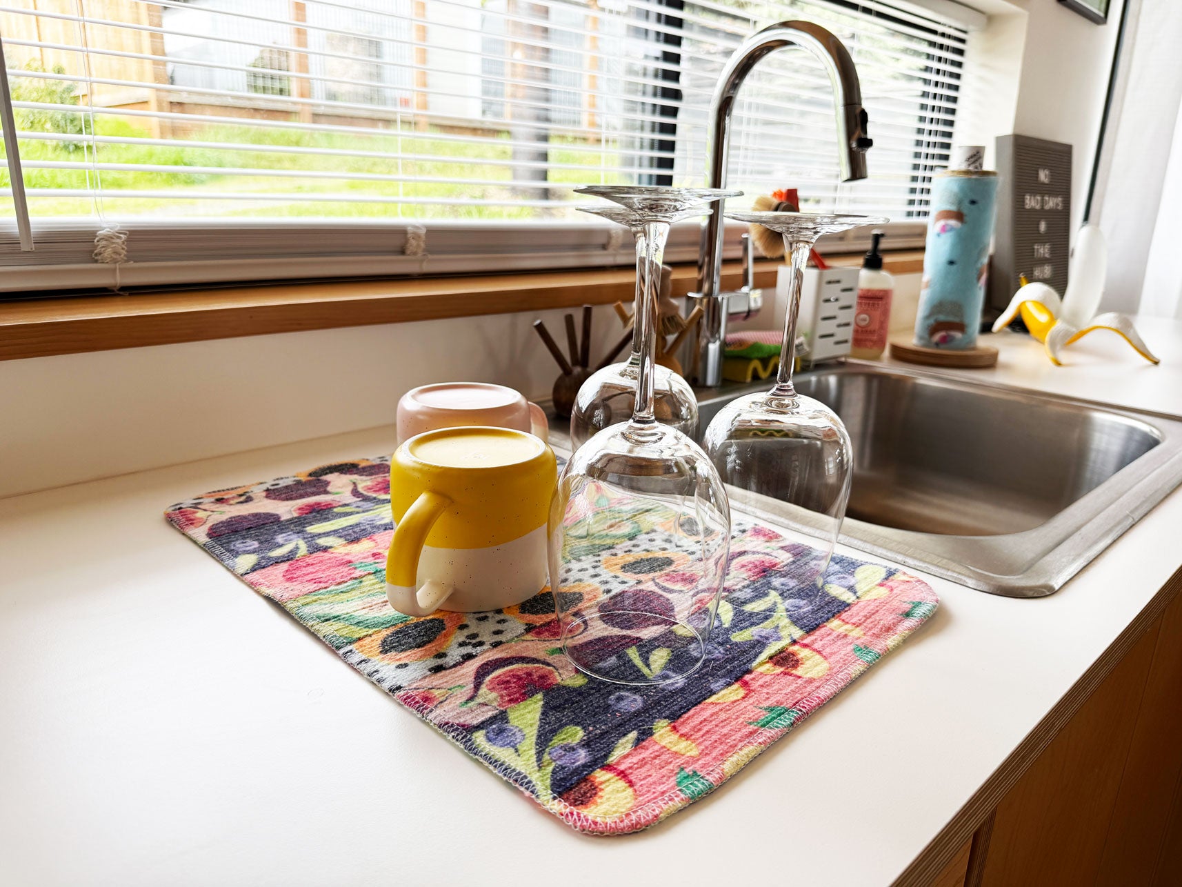 Scrap Felt Placemat / Drying Mat: Spring Fruits