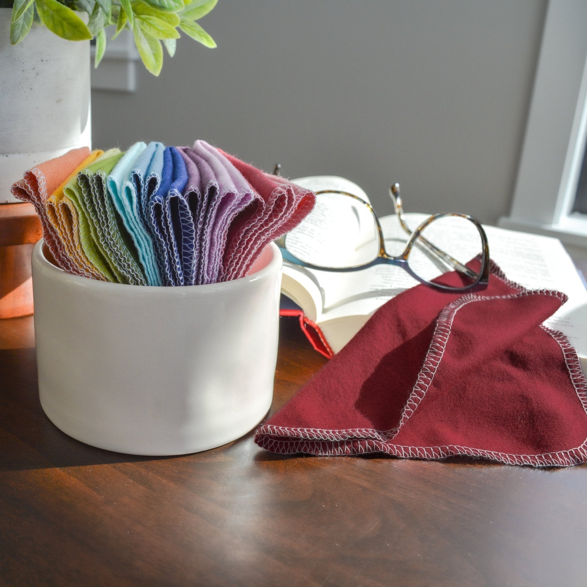 Cloth Wipes: Earthy Rainbow - Marley&#39;s Monsters