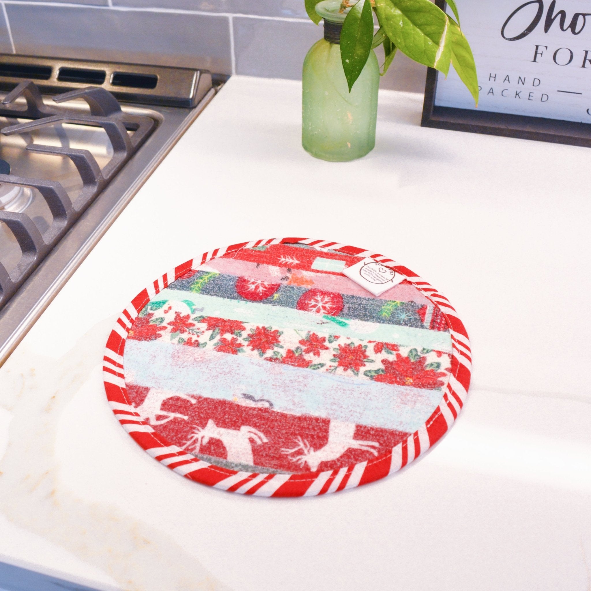 Scrap Felt Trivet: Funky Christmas - Marley&#39;s Monsters